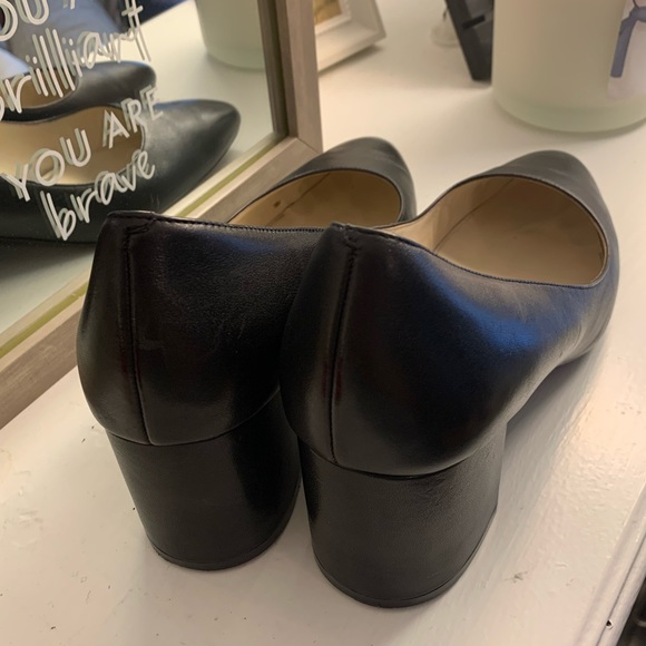 Cole Hann Black Block Heel - Picture 3 of 4